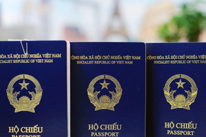 Quốc hội đồng ý nới lỏng chính sách nhập tịch, trở lại quốc tịch Việt Nam