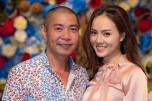 Vợ NSND Công Lý diện đồ trăm triệu ở nước ngoài