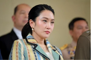 Thủ tướng Thái Lan Paetongtarn rơi vào lốc xoáy chính trị