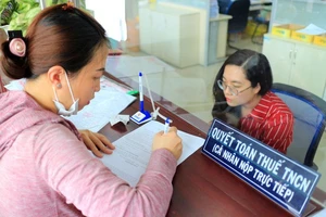 Sắp xếp lại cơ quan thuế: 'Người theo việc'