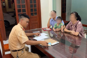 Phạm lỗi này trên cao tốc, nữ tài xế bị phạt 35 triệu, trừ 10 điểm GPLX