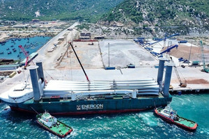 Trung Nam Group đón tàu siêu trọng Đức tại cảng 5.600 tỷ, mở đường hiện thực hóa Quy hoạch điện VIII