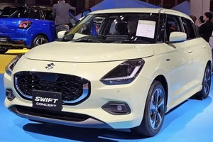 Suzuki Swift bất ngờ hồi sinh với loạt tính năng mới, truyền động mild-hybrid, trang bị ADAS nhưng vẫn khiến khách Việt lăn tăn