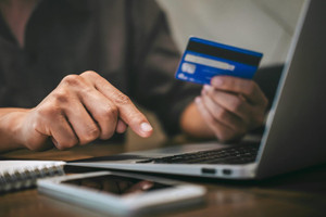 Ông D. bị lừa 31 triệu khi mua xe online, tìm đến 'công ty luật' thì mất thêm gần 200 triệu