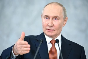 Tổng thống Putin cáo buộc NATO 'nói dối', tuyên bố Nga sẽ giảm chi tiêu quốc phòng