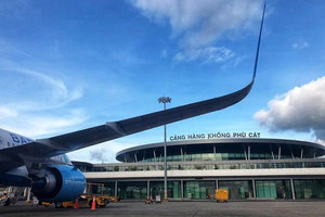 Bộ Xây dựng trả lời về việc hạ giá vé máy bay