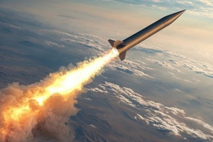 Cổ phiếu tăng liên tục trong một tháng, cổ đông lãi 252% sau nửa năm