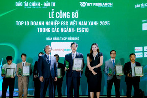 Cam kết xanh, phát triển bền vững: KienlongBank vững ngọn cờ đầu trong Top 10 ESG 2025
