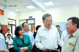 Tổng Bí thư Tô Lâm kiểm tra hoạt động chính quyền địa phương hai cấp tại Hà Nội