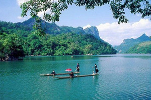 Quy hoạch hồ nước ngọt 200 triệu năm tuổi, đẹp nhất thế giới tại Việt Nam trở thành khu du lịch quốc gia đặc biệt