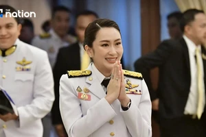 Đảng đối lập Thái Lan dừng kiến nghị bỏ phiếu bất tín nhiệm thủ tướng bị đình chỉ