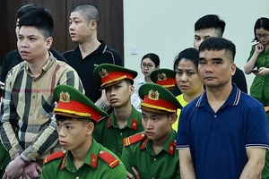 Tuyên án tử hình 2 cựu công an