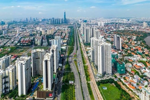 Đề xuất áp dụng bảng giá đất cũ tại TP. HCM đến hết năm 2025