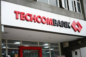 Techcombank (TCB) phát cảnh báo về các hình thức lừa đảo thẻ ngân hàng