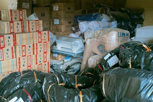 ‘Lật tẩy’ đường dây sản xuất hàng giả sau 6 tháng theo dõi: Mặt hàng chủ yếu là gạo và rượu, ước tính giá trị lên tới 2.500 tỷ đồng