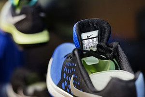 Cổ phiếu Nike tăng vọt, chứng khoán Mỹ lập đỉnh sau tuyên bố của ông Trump về Việt Nam