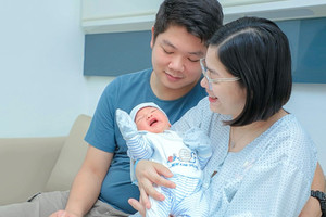 Chính thức từ nay, lao động nam được xin nghỉ có lương chăm vợ con trong 60 ngày kể từ khi vợ sinh