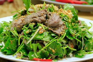 Rau dại 'bỏ làng ra phố', lên mâm nhà giàu: Giá tới 90.000 đồng/kg, tốt ngang 'nhâm sâm, thuốc bổ'