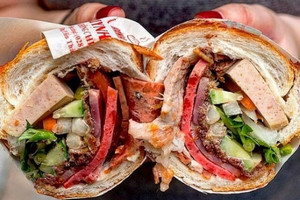 Bánh mì Huynh Hoa xuất ngoại, ẩm thực Sài Gòn đổ bộ xứ chuột túi
