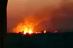 Ukraine tập kích sân bay quân sự Nga