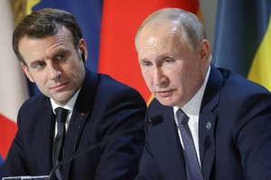 Tổng thống Pháp hé lộ nội dung cuộc điện đàm đầu tiên sau 3 năm với ông Putin
