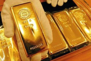 Giới siêu giàu toàn cầu đang âm thầm đổ tiền vào vàng?
