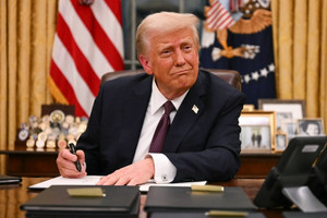 Ông Trump có thể lùi hạn áp thuế thêm 3 tuần, Việt Nam cùng 3 nước châu Á có bước đi mới