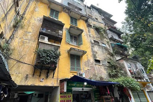 Sửng sốt với giá nhà tập thể cũ tại một phường mới ở Hà Nội
