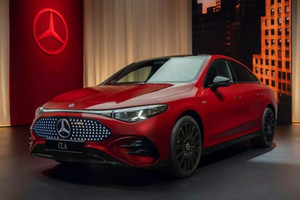 Sedan Mercedes CLA 'cháy hàng', khách phải chờ sang năm 2026 mới được nhận xe