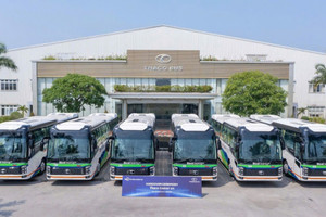THACO AUTO tiếp tục đưa xe bus xuất ngoại, bắt tay ông lớn vận tải Philipines