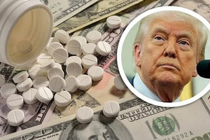 Tổng thống Mỹ Donald Trump cảnh báo đánh thuế 200% với dược phẩm, doanh nghiệp Việt có bị ảnh hưởng?