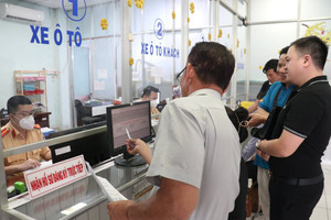 Chính thức tăng phí đăng ký ô tô tại một số địa phương sau sáp nhập