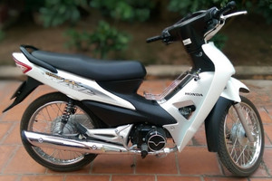 Có 77 triệu xe máy đang lưu thông, nhưng bộ phận này lại bị nhiều người ‘bỏ quên’: Mòn rất nhanh, dễ gây nguy hiểm nếu không kịp thay