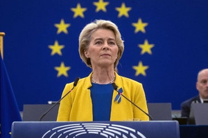 EU chuẩn bị 100 tỷ USD để đối phó ‘đòn thuế’ của ông Trump