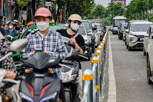 Hà Nội cấm xe máy xăng vào vành đai 1 từ 7/2026: Nhanh chóng hỗ trợ người dân đổi xe