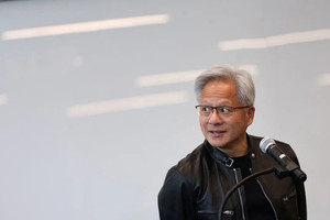 CEO Nvidia Jensen Huang nhận thư cảnh báo vì tới thăm Trung Quốc