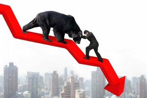 Thị trường ‘xanh vỏ, đỏ lòng’, cổ phiếu VIC áp sát đỉnh lịch sử