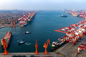 Xuất khẩu của Trung Quốc bùng nổ, nhập khẩu phục hồi lần đầu tiên trong năm nay