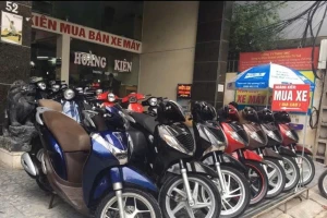 Dân buôn xe máy cũ ở Hà Nội tính bài chuyển về các tỉnh