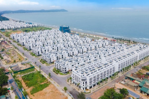 Vay nóng 5 tỷ đồng từ sếp lớn, doanh nghiệp BĐS quy mô 12.700 tỷ kinh doanh ra sao?