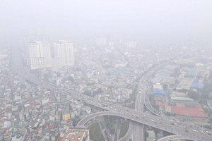 Chiều nay, Hà Nội đứng đầu thế giới về ô nhiễm không khí