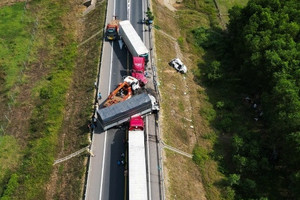 Cao tốc 2 làn xe: 'Điểm đen' mới của tai nạn giao thông