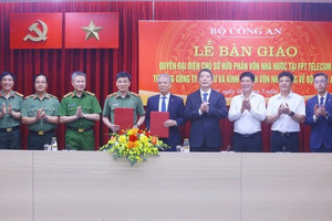 Bộ Công an chính thức tiếp quản hơn 50% vốn FPT Telecom (FOX)