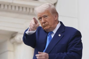 Tổng thống Mỹ Trump thất vọng với Tổng thống Nga Putin