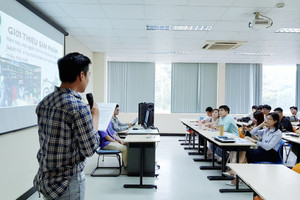 Ngành học có thu nhập cao bậc nhất Việt Nam: Sinh viên ra trường 100% có việc làm, cực ‘khát’ nhân lực chất lượng cao