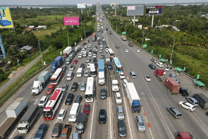 Từ hôm nay, cao tốc có lưu lượng xe lớn nhất Việt Nam đóng cửa một phần, người dân chú ý