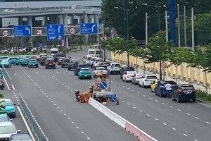 Cảnh tượng thay đổi bất ngờ trước cổng ga T3 Tân Sơn Nhất