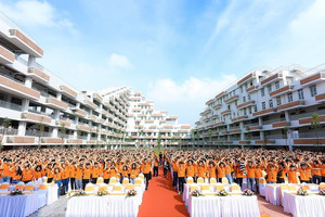 Trường ĐH thu gần 3.000 tỷ/năm có sếp Hoàng Nam Tiến làm lãnh đạo: Công bố điểm chuẩn sớm nhất, sinh viên tốt nghiệp thu nhập lên tới 1.000 USD