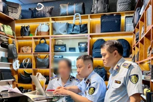 Tiếp tục mở đợt cao điểm chống hàng giả, hàng lậu