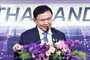 Ông Thaksin nói sẽ tiếp tục phục vụ Thái Lan nếu con gái vẫn làm thủ tướng